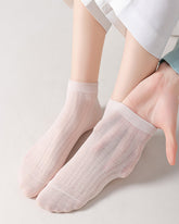 5-Pack Women Mulberry Silk Blend Ultra Thin Breathable Seamless Solid Socks